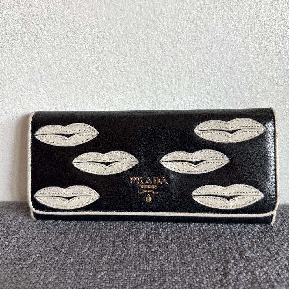 Prada Black Goatskin Lip Print Zip Wallet in Talco
