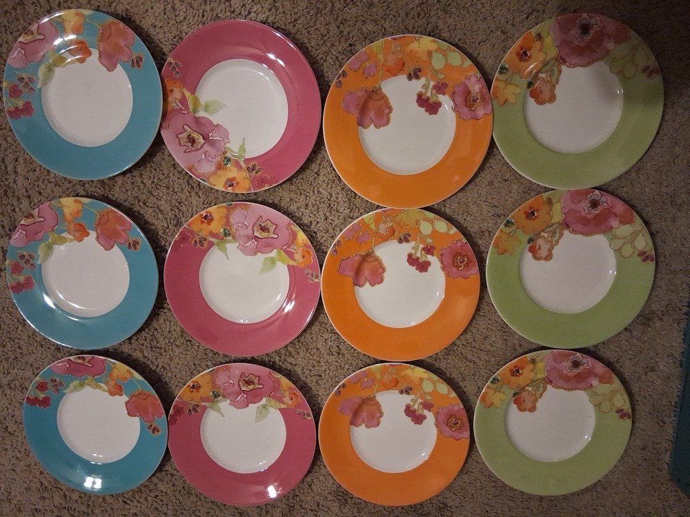 : Lenox Floral Fusion Stephanie Ryan 7.5 inch  Salad Plates / Desert Pie Plates