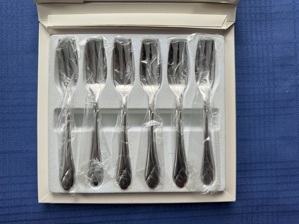 6 Cake Forks - Sweet Pea by Mikasa Stainless