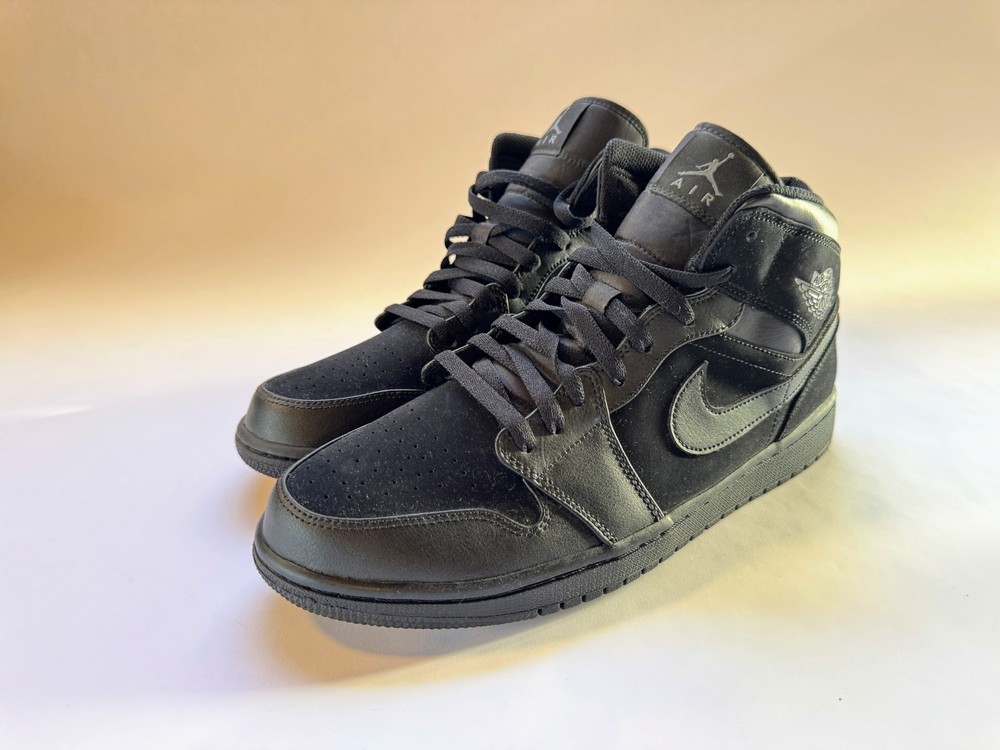Nike Air Jordan 1 Mid Shadow Triple Black  Size 11 554724-050 [FLASH SALE]-image