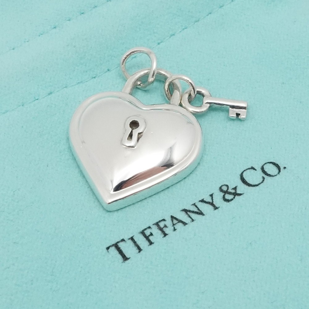 1994 Tiffany & Co. Sterling Silver Heart Key Padlock Pendant 1