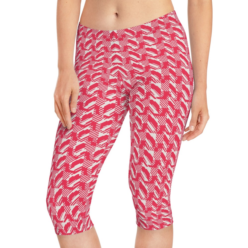 Pink Houndstooth Capri Leggings, Yoga Activewear, Trendy Women's Leggings,