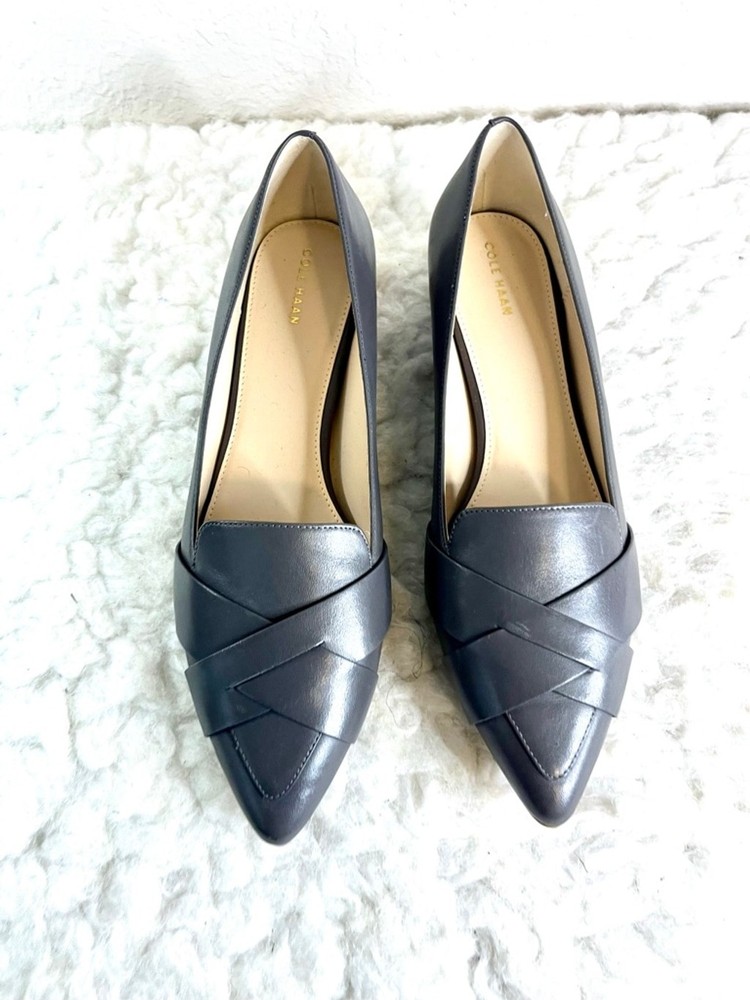 Cole Haan Camila Skimmer gray flats in a pointed-toe style women size 10.5B