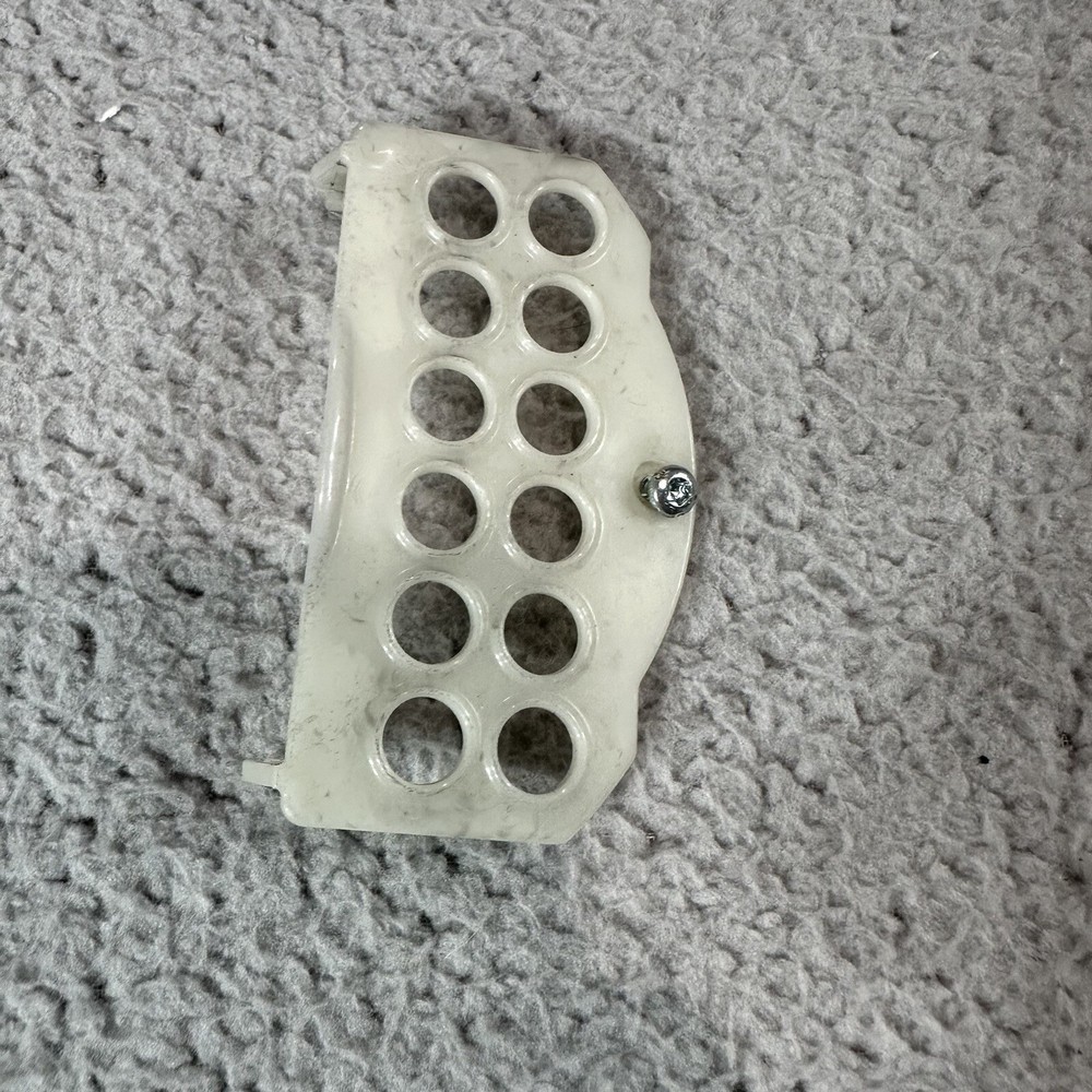 Genuine Dyson DC07 DC14 Vacuum Cleaner Diffuser Door 904137-01