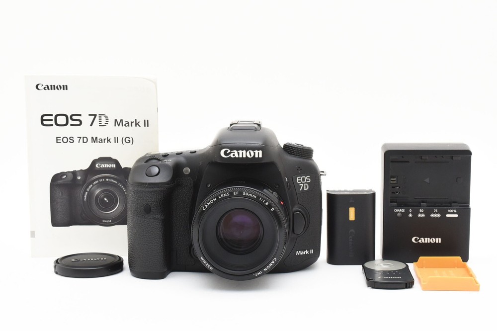 Canon EOS 7D Mark II 20.2MP Digital SLR + EF 50mm F1.8 II From JAPAN #2554