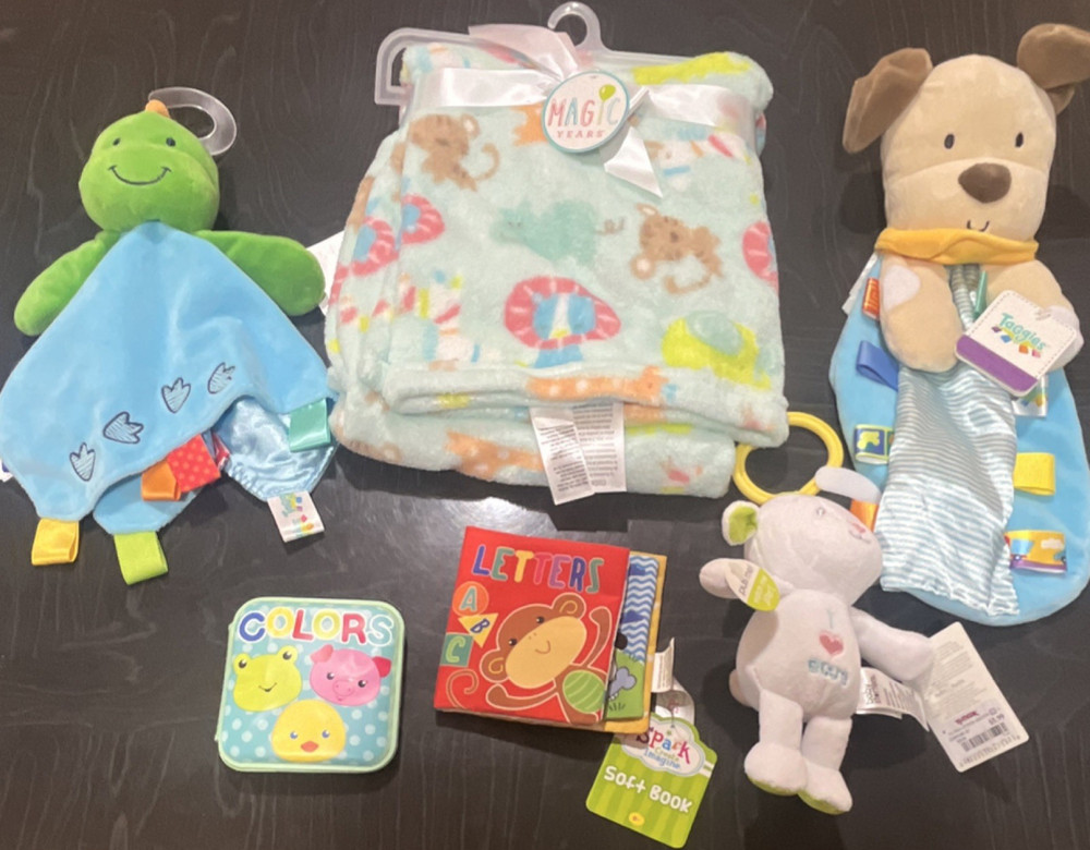 Magic Years & Taggies & Baby Starters Plush Animal Crib Blanket 30x36in Unisex