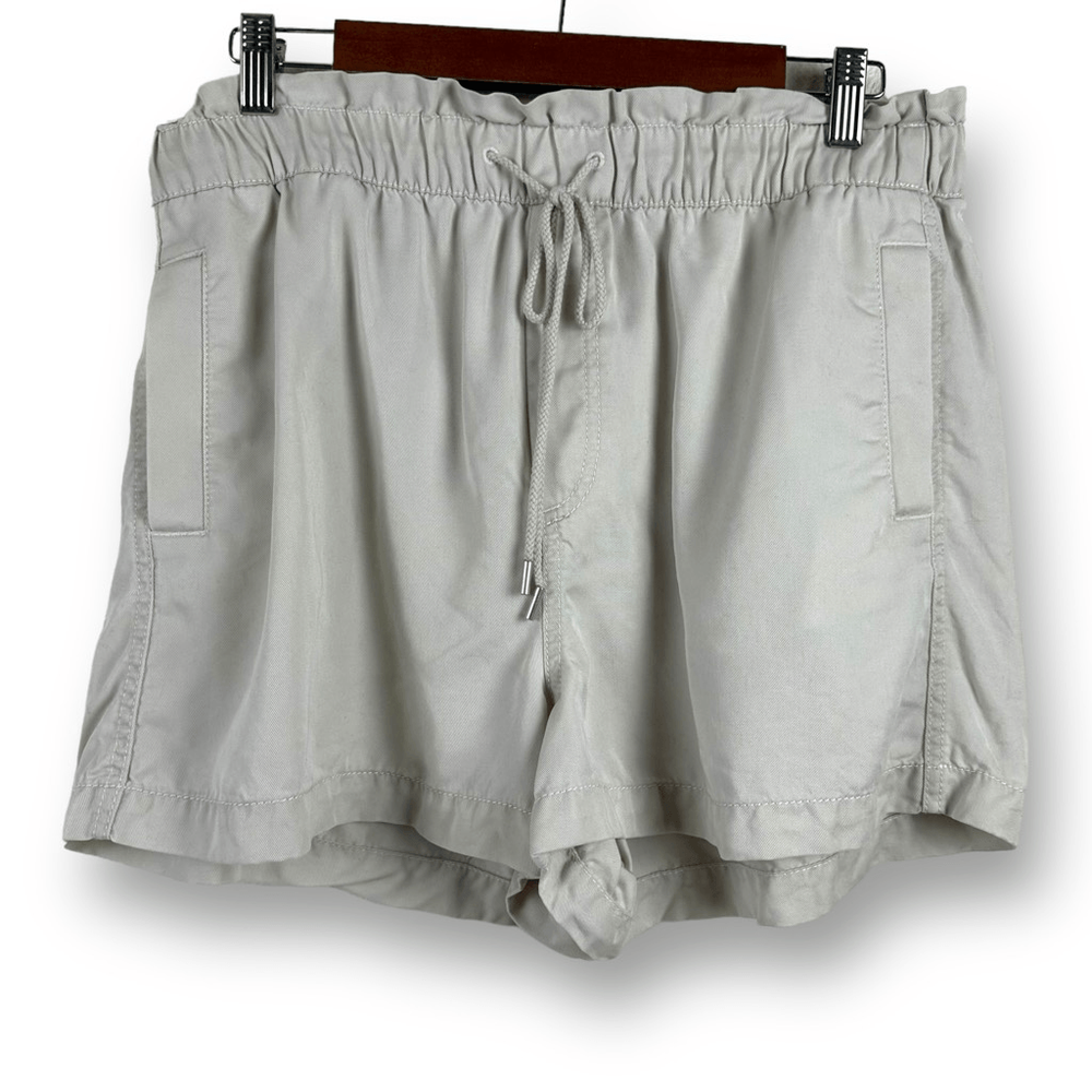 Loft Women's Size L Elastic Waist Pull On Khaki Chino Shorts Light Beige Casual