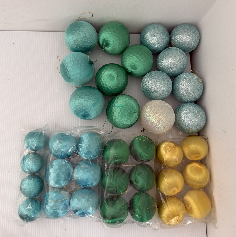 Vintage Christmas Silk Thread Balls Tree Decorations Ornaments Bundle Multi