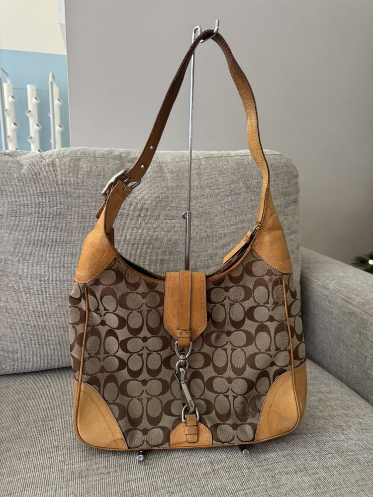 Coach Signature Hobo Purse E05K-8K03 Vintage Shoulder Tote