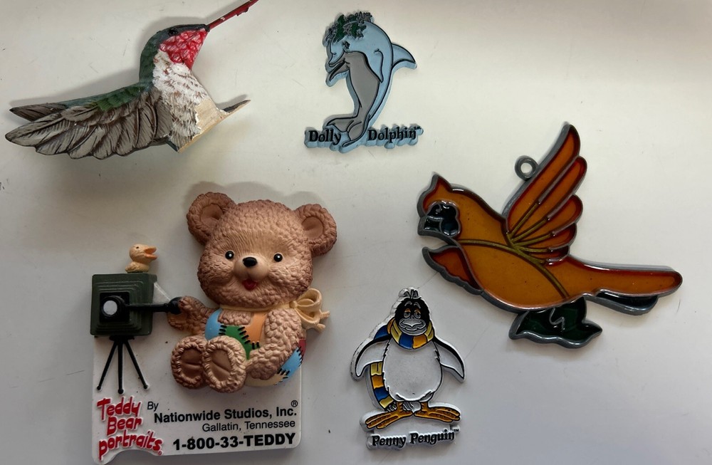 VTG Refrigerator Magnets (4) Plus (1) Cardinal Stained Glass Ornament