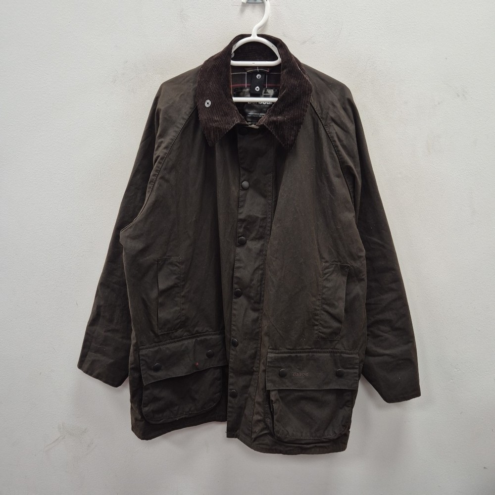 Barbour Classic Beaufort Waxed Waterproof Jacket in Brown Size C 46