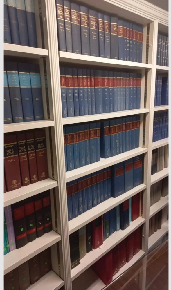 English Law Books Total 300 Hardback Books For Full Law Library