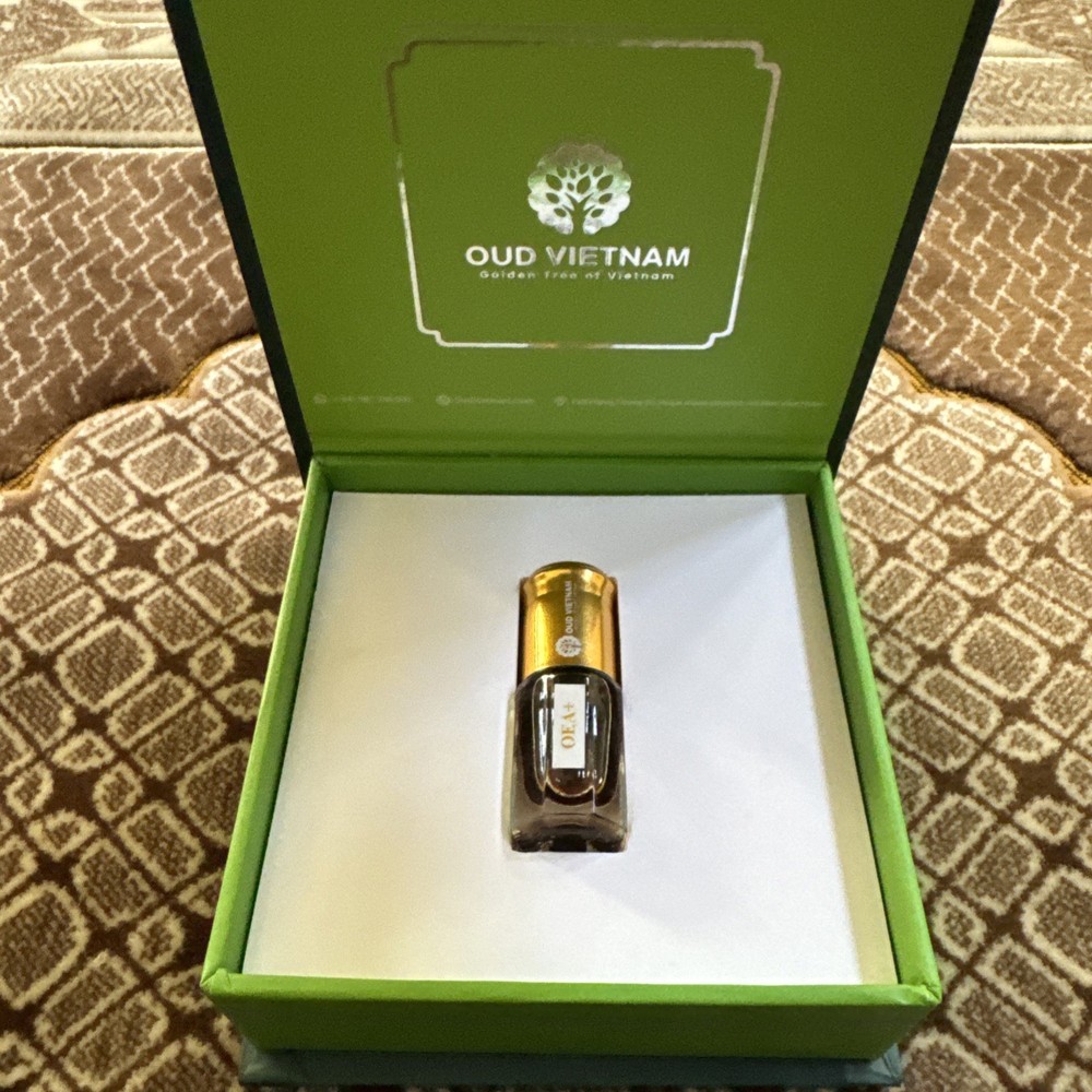 Pure Vietnamese Oud Oil – 3ml Natural Agarwood Attar Premium Grade
