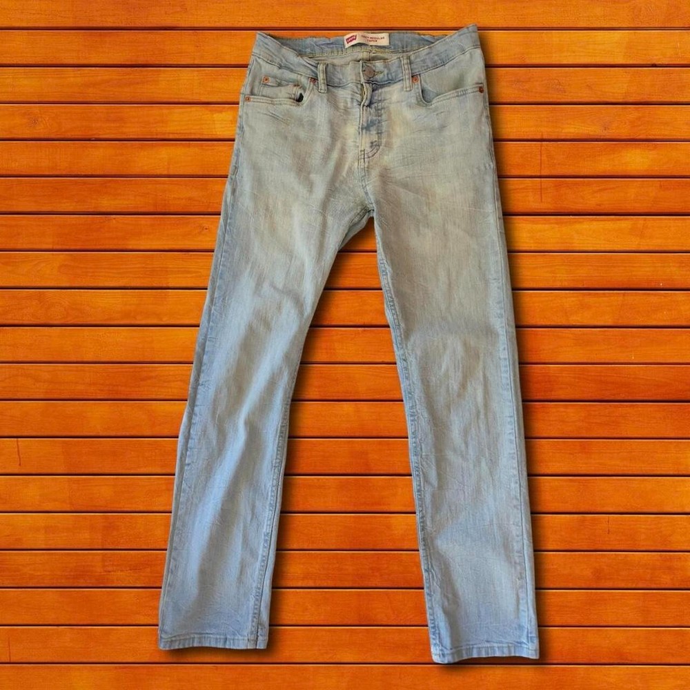 502 Levis Light Wash Distressed Repaired Taper Leg Stretch Jeans size 29