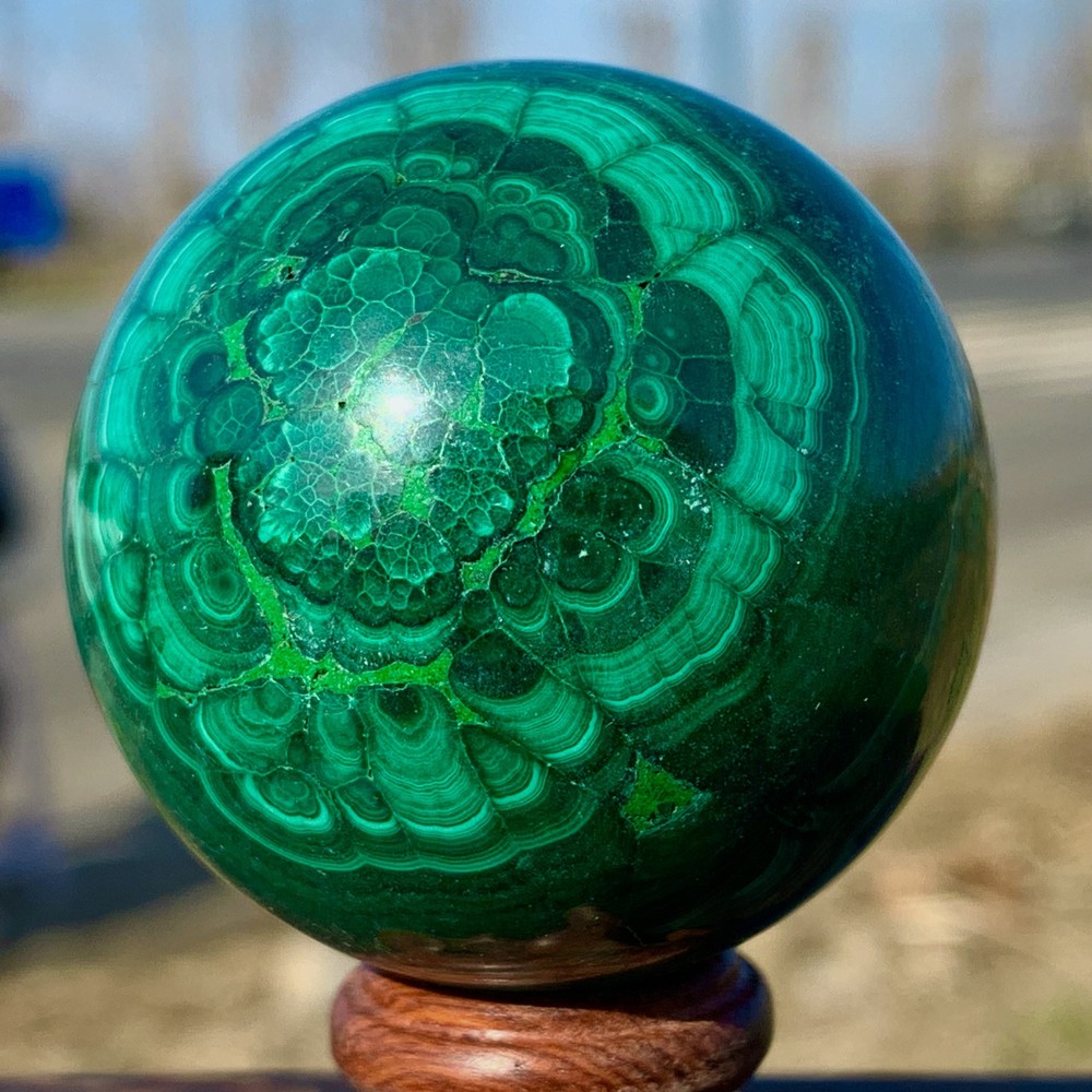 212G Natural glossy Malachite ball transparent cluster rough mineral sample