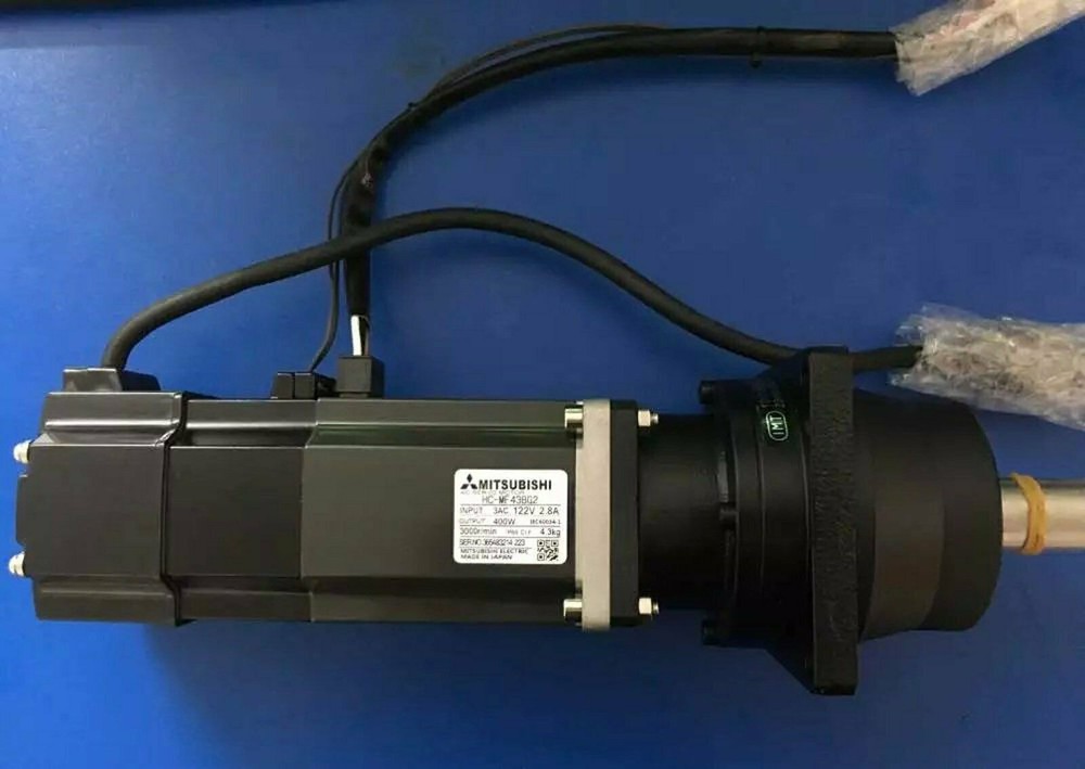1PC New Mitsubishi AC Servo Motor HC-MF43BG2 1 year warranty