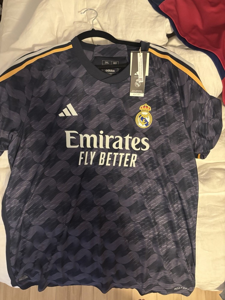 Adidas Real Madrid 23/24 Authentic Away Kit