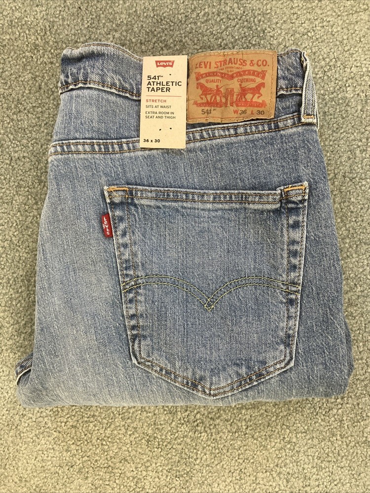 NWT Levis 505 Jeans Mens Straight Leg Stretch Regular Fit Blue Light Wash 36”x30