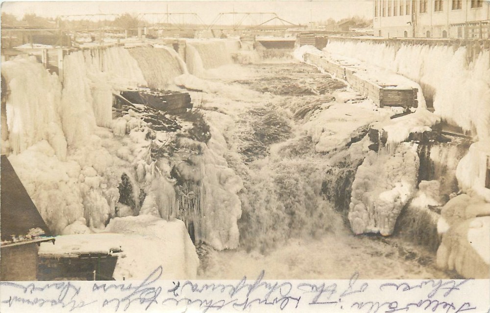 1907 Chippewa Falls Wisconsin Frozen Falls RPPC Postcard 25-7984