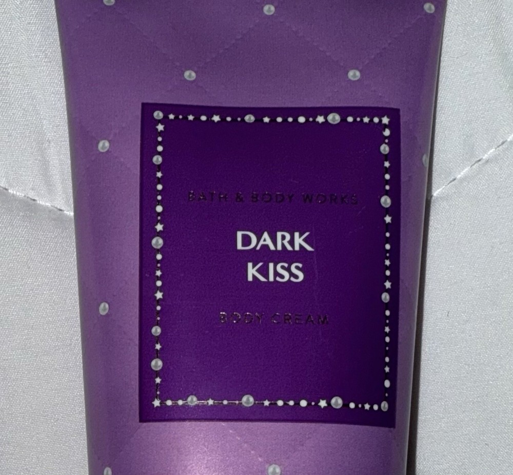Bath and Body Works DARK KISS Ultra Shea Body CREMA loción 8 oz