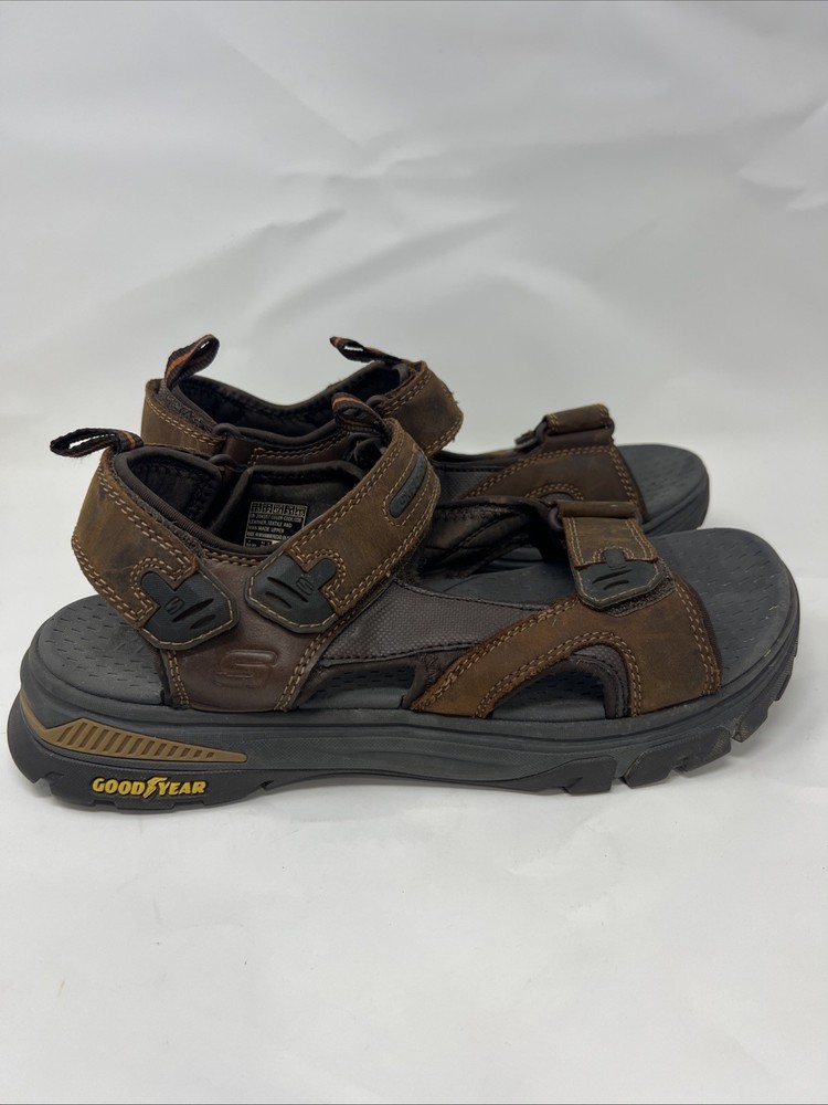 Skechers Mens Size 13 Brown Leather Strapped Hiking Sandals for Outdoor Adventures