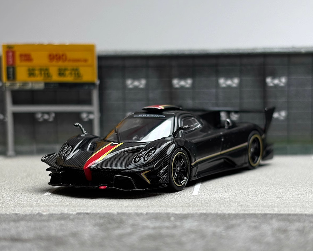 CM 1:64 Black Carbon Zonda R Racing Sports Model Diecast Metal Car