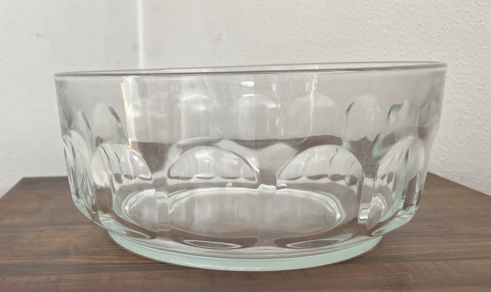 Arcoroc France Thumbprint Bowl Classic Durable Glassware