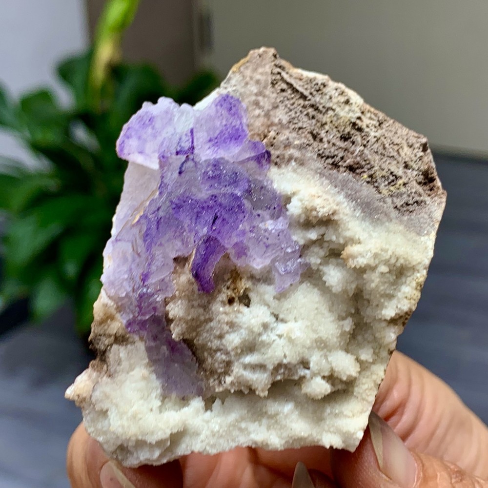 95G Natural Purple QR Code Fluorite Cluster Crystal Mineral Specimen from Guizhou