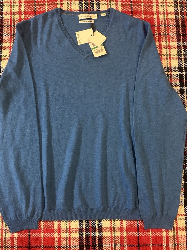 Calvin Klein Men's Blue V-Neck Knit Pullover Sweater, Size Large NWT