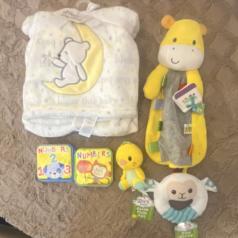 Baby Starters Plush Crib Blanket Bear Moon Theme White Yellow 30x36in Unisex