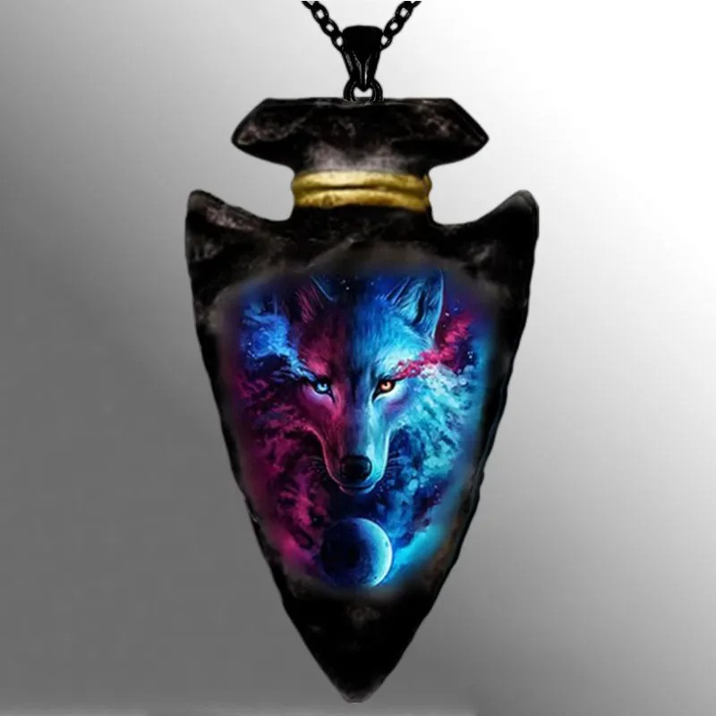 Spirit Wolf Arrowhead Pendant Necklace – Tribal Spirit Amulet