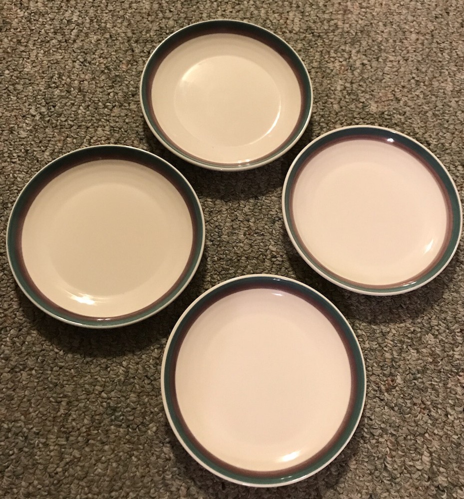 Pfaltzgraff Porcelain Salad Plates Set Of Four