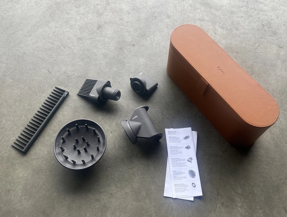 FIVE Dyson Supersonic Hair Dryer Attachments + Case. (HAIR DRYER NOT INCLUDED)