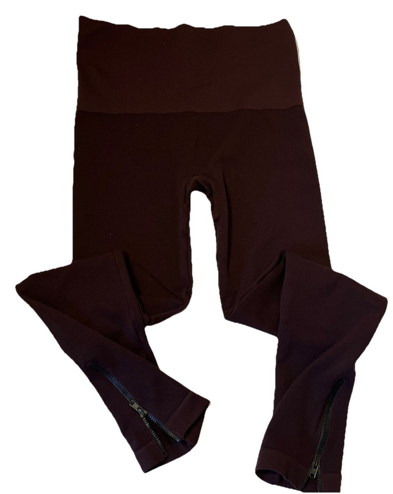 Spanx XL Ankle Leggings W/Zip Plum Colored Compression