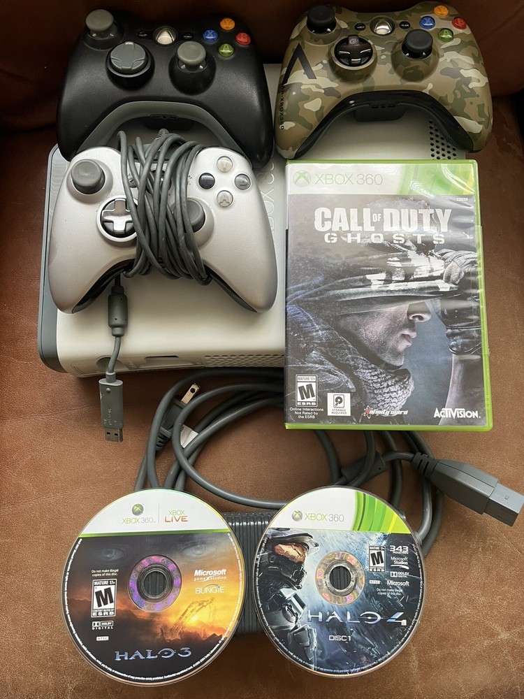 Official Microsoft Xbox 360 60GB Console, Games, Remotes & Wires! ~ Works Great!