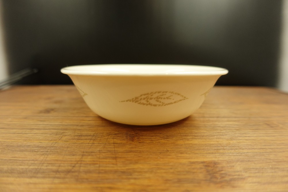 Corelle Textured Leaves Soup/Cereal Bowl 6 1/4''