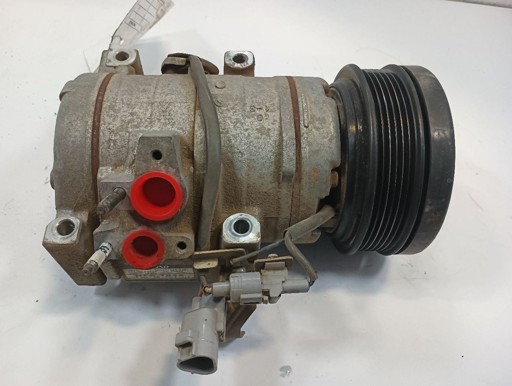 AC Compressor Pump with Clutch for 2005 TUNDRA V8 - Part 11377484