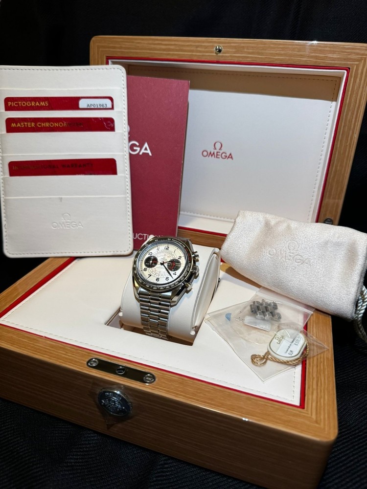OMEGA Speedmaster Chronoscope Co-Axial 43mm Ref - 329.30.43.51.02.002 Full Set