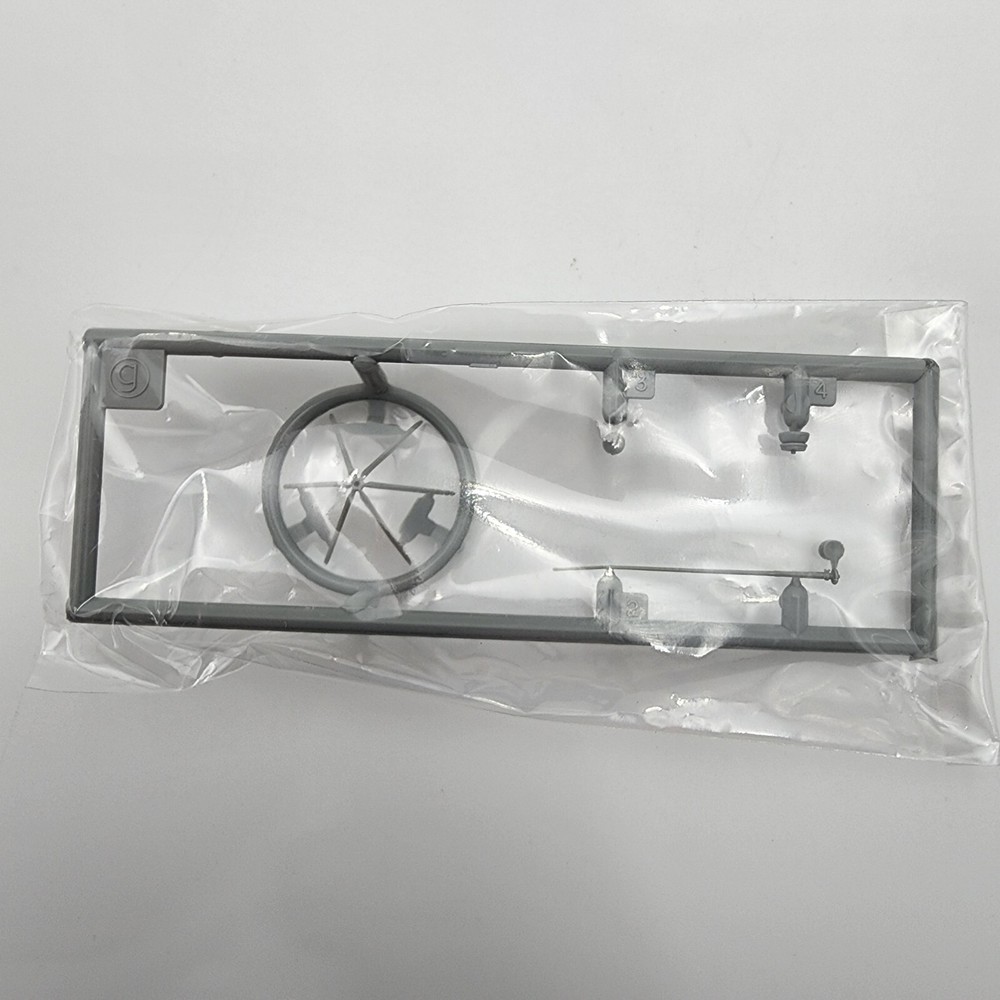 1/35 Dragon Brummbar Sd.Kfz.166 StuPz IV Mid Prod Sprue G #6460