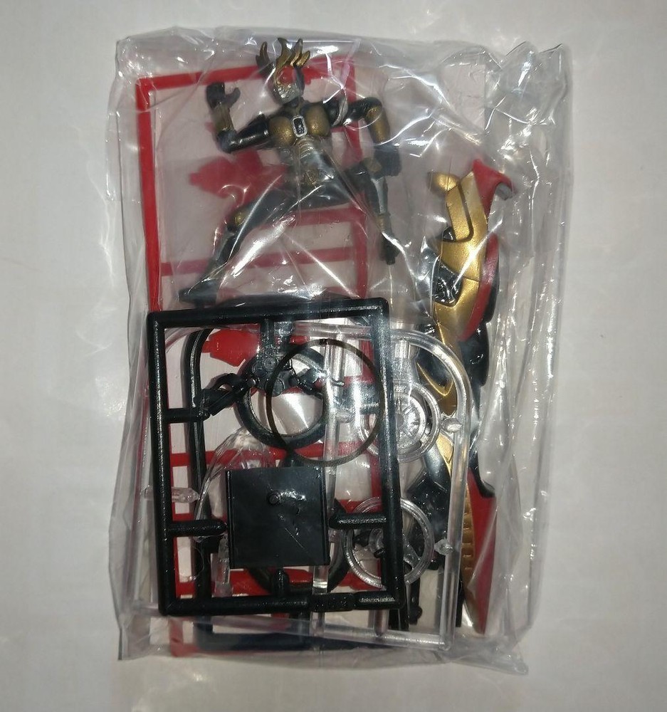 Used Kamen Rider Agito Tornader Machine 3 Action Figure