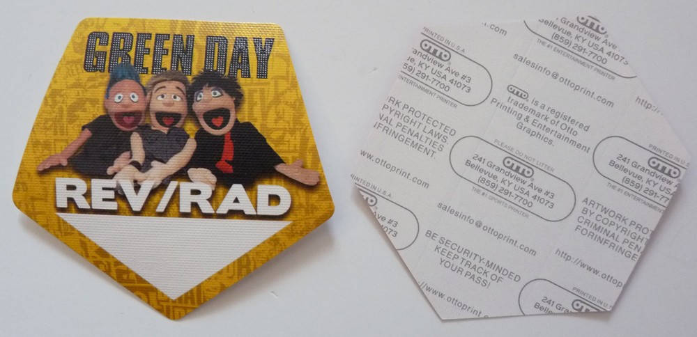Green Day RARE Muppets Tour Concert Yellow Rev/Rad Backstage Pass D5