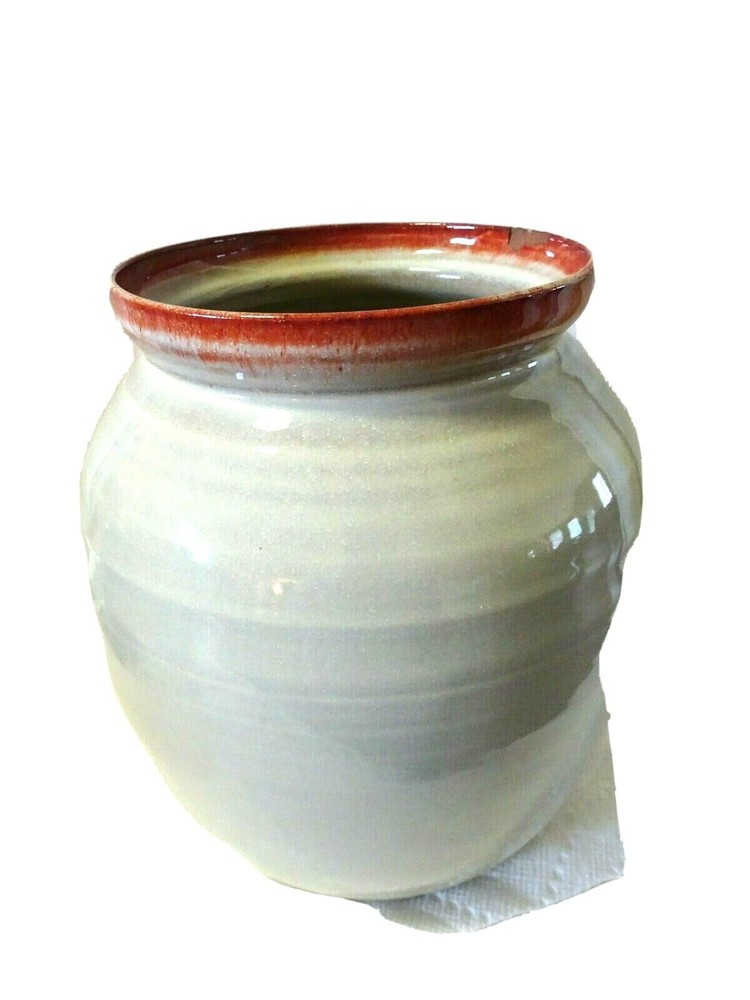 NORTH CAROLINA POTTERY URN/VASE-8 1/2