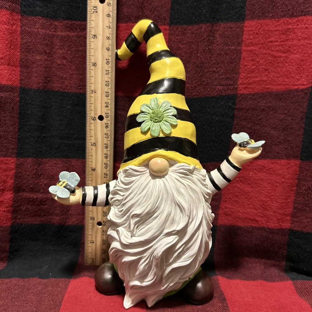 Spring Bee Gnome 9.75” Garden Decor OOP Limited Edition
