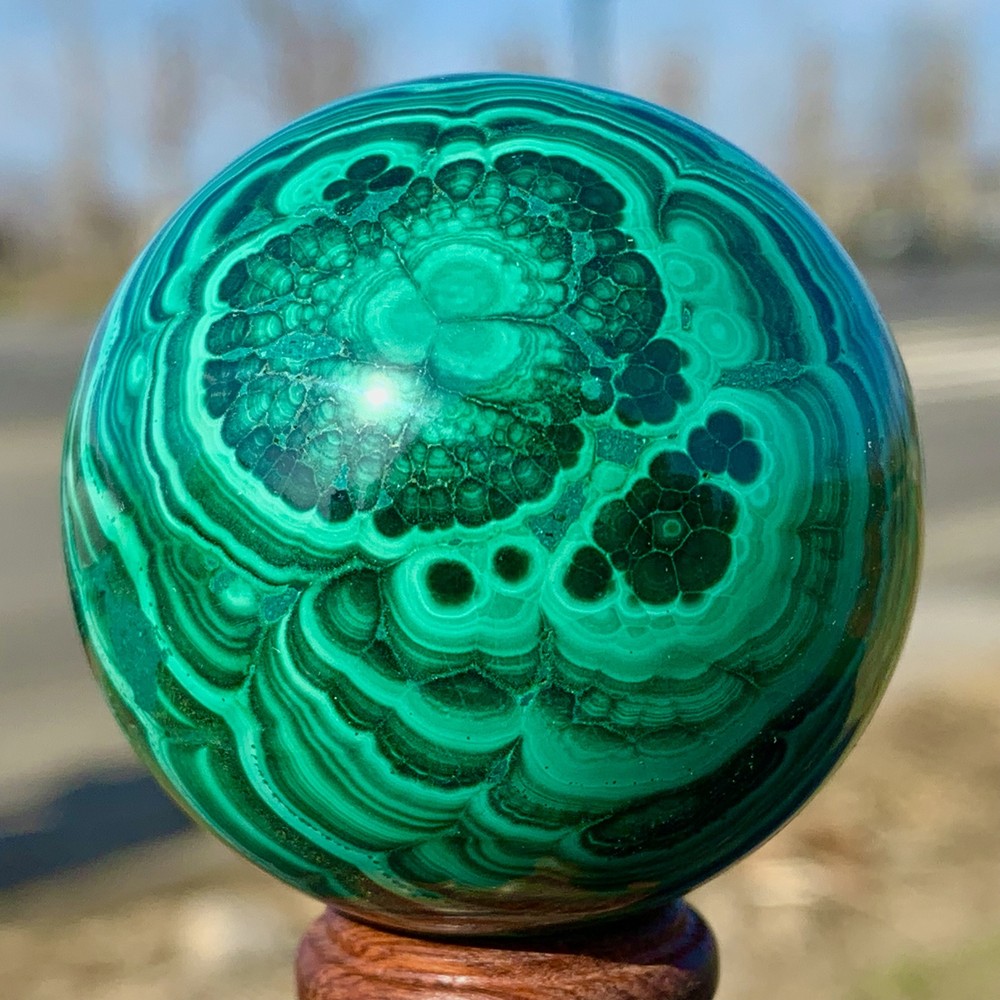 189G Natural glossy Malachite ball transparent cluster rough mineral sample