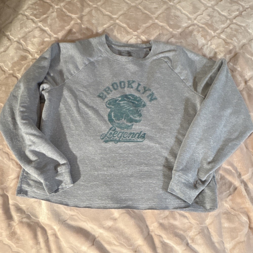 Anthropologie Women's Gray Pullover Sweatshirt Graphic Print Crew Neck L