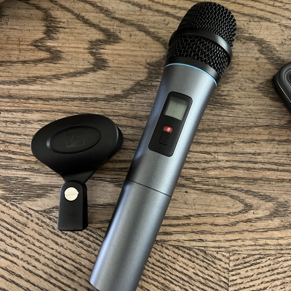 Sennheiser SKM 835 XS Wireless Handheld Microphone Only