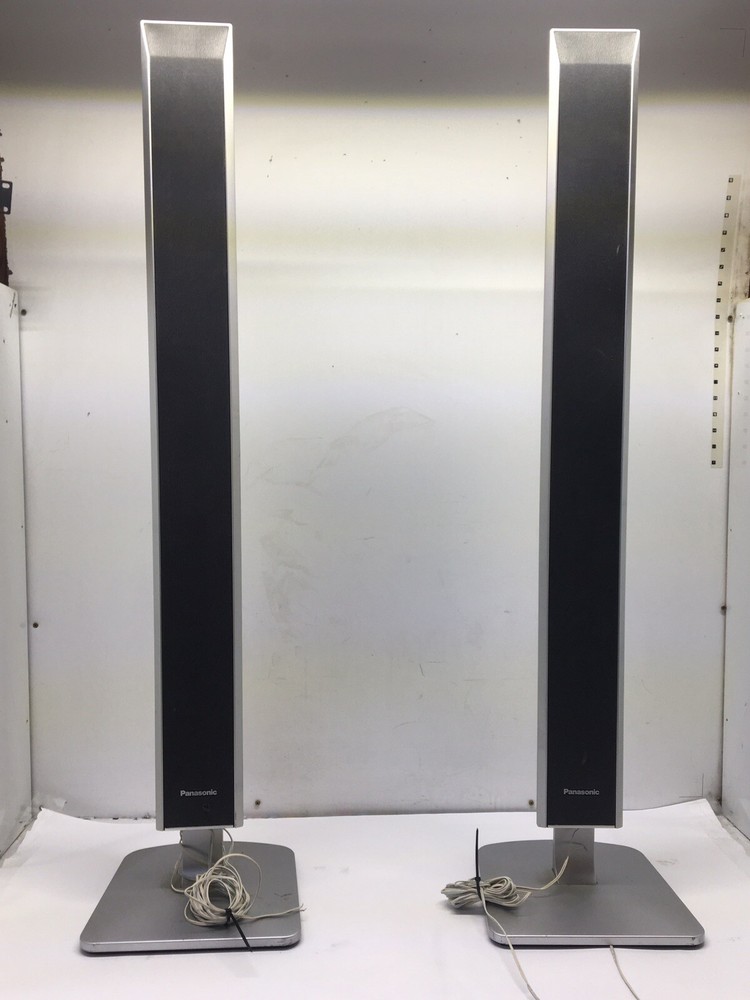 Pair of Panasonic Tower Speakers SB-FS940 WORKING OFFERS WELCOME See Description