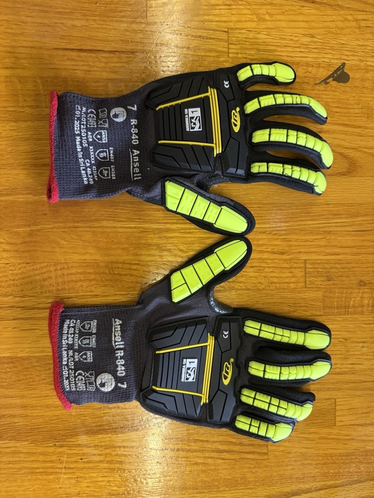 Ansell R-840 Nitrile Anti-Impact Gloves Size 9 3-Pack