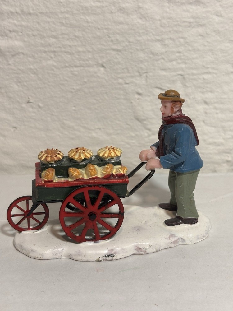 LEMAX “FRESH BAKED GOODIES” 2006 Retired  Christmas Village Figure #52065