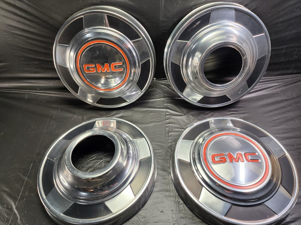 NOS 1973-1988 GMC Truck 4X4 Dog Dish Bowl Hubcaps 10.5 Set 4 Original OEM Chevy